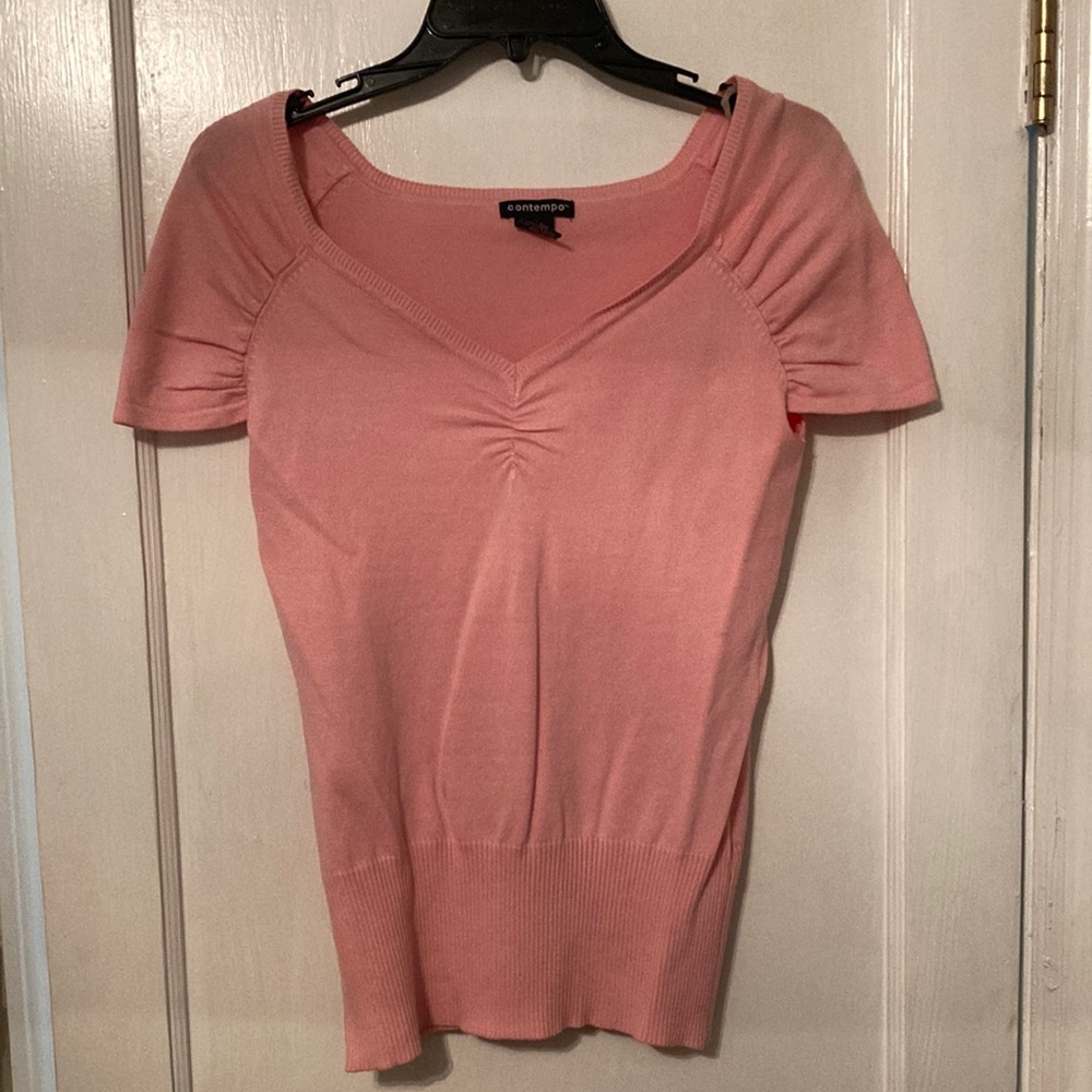 Form fitting shirt